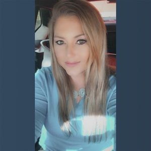 Meet your Posher, Jillian